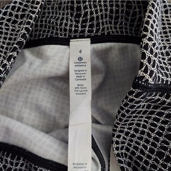 Lululemon Wunder Under Leggings Size 4 - Picture 5 of 7